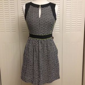 Mcginn White Embroidered geometric dress